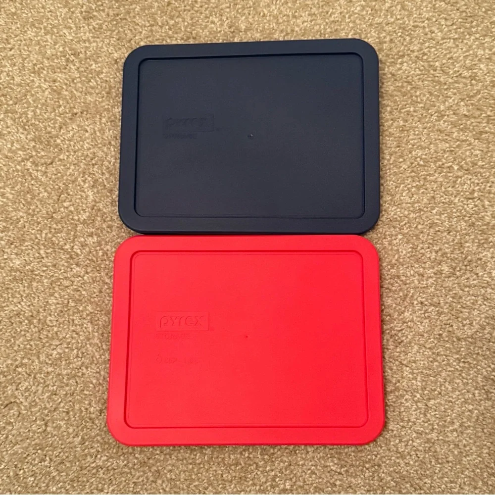 Pyrex 6 Cup Rectangle Lids - 7211 - Picture 3 of 3